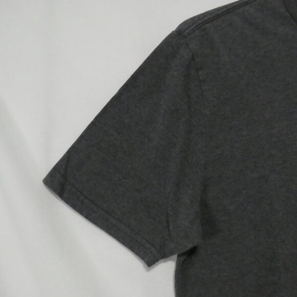 AMAZON ESSENTIALS | small - regular | Charcoal Grey Short Sleeve Tee / T-Shirt - Picture 3 of 12
